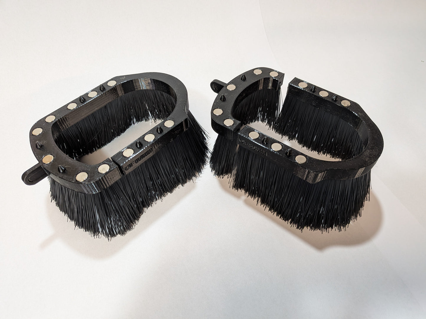 Full and split magnetic brush skirts for Onefinity Elite 80mm dust boot